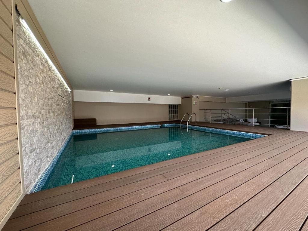 Duplex Vintage En El Corazon De Miraflores Lima Exterior photo